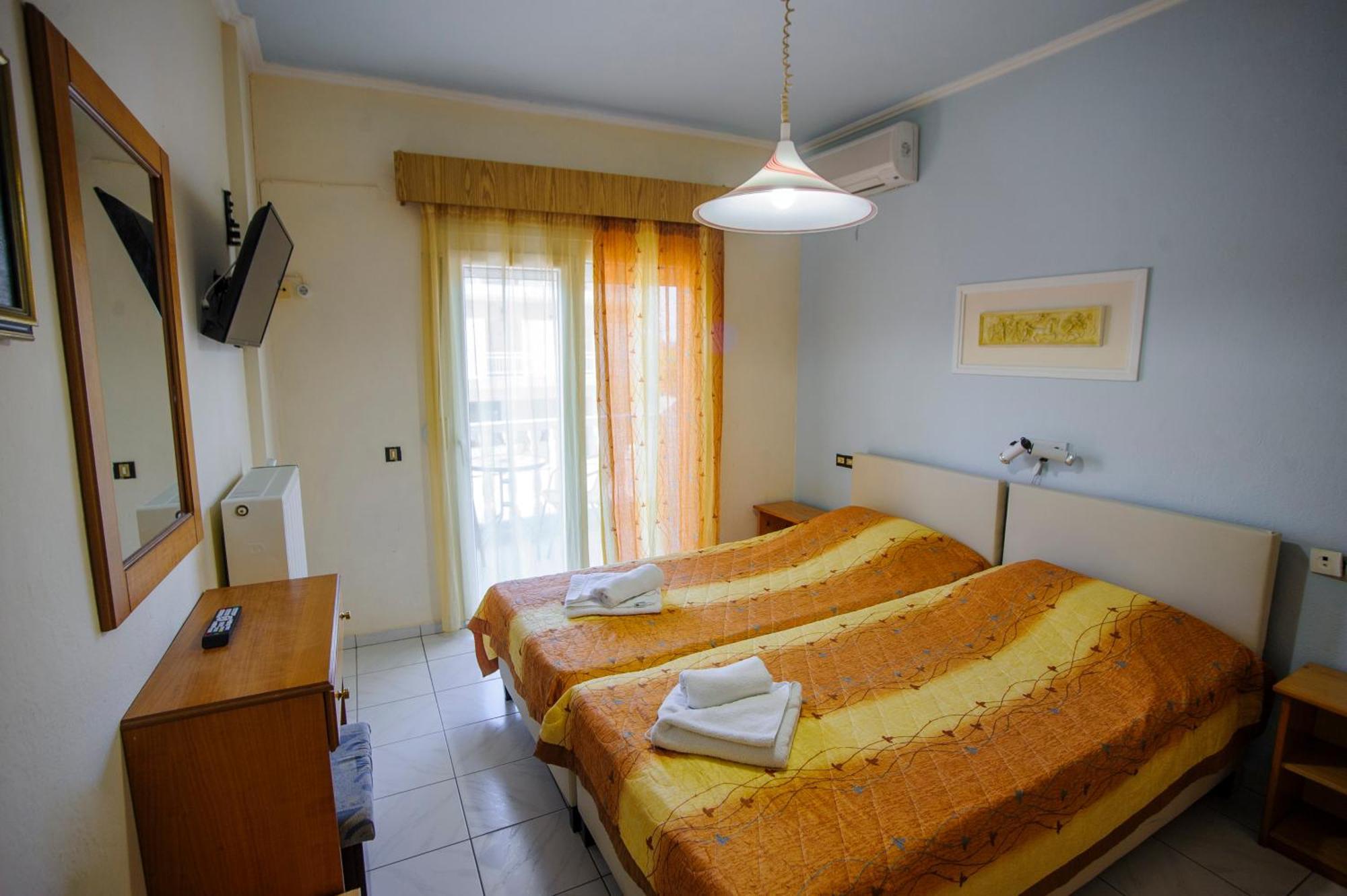 Hotel Europa Olympiakí Aktí Extérieur photo