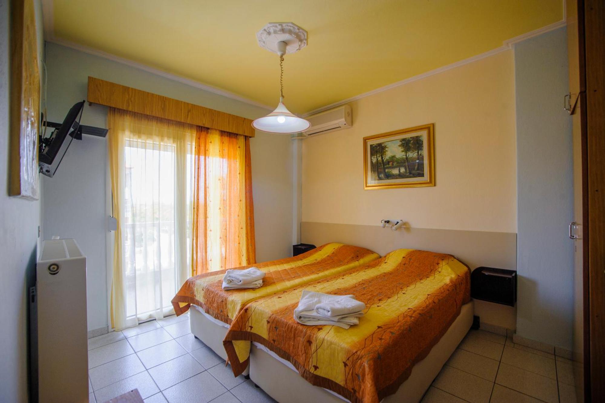 Hotel Europa Olympiakí Aktí Extérieur photo