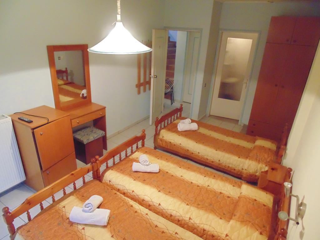 Hotel Europa Olympiakí Aktí Extérieur photo